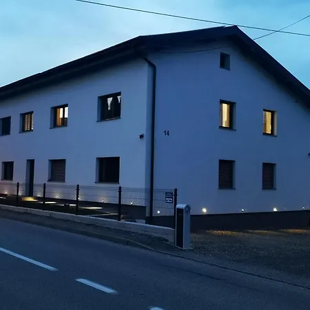 Fourteen Apartment Spodnje Hoce