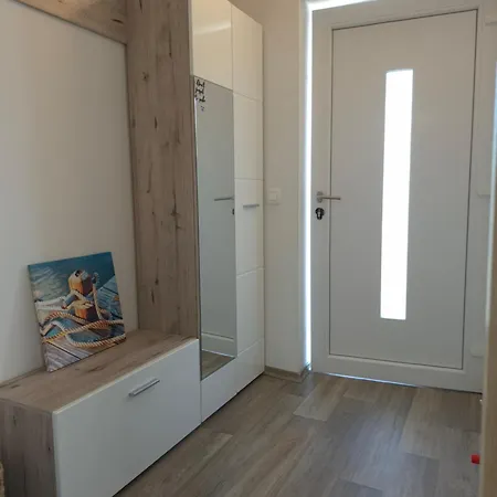 Fourteen Spodnje Hoče