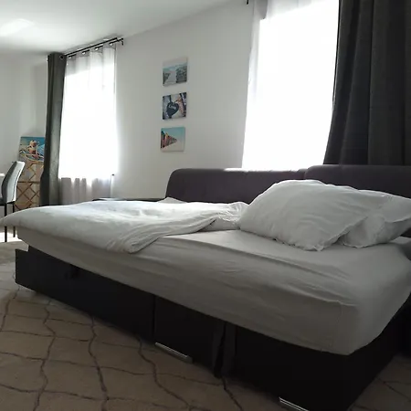 Lägenhet Fourteen Spodnje Hoce