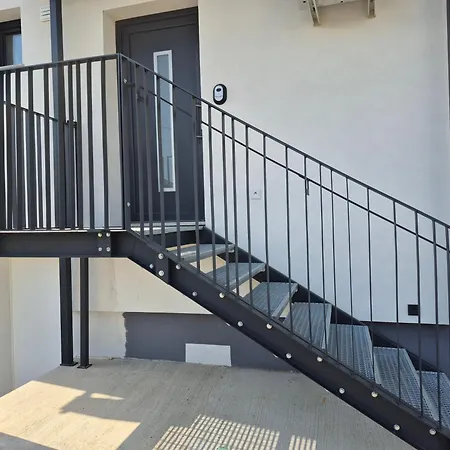 Fourteen Apartment Spodnje Hoce