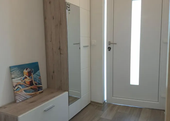 Fourteen Spodnje Hoce