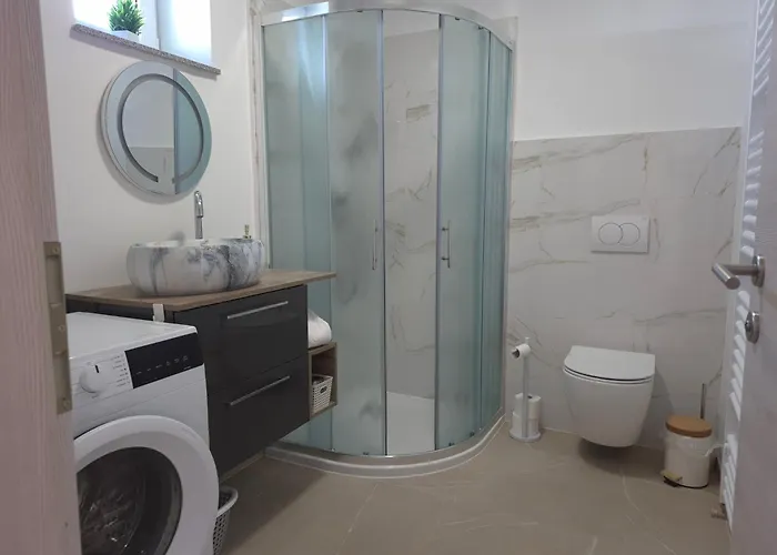 Fourteen * Spodnje Hoce