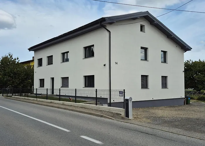 Apartmán Fourteen *